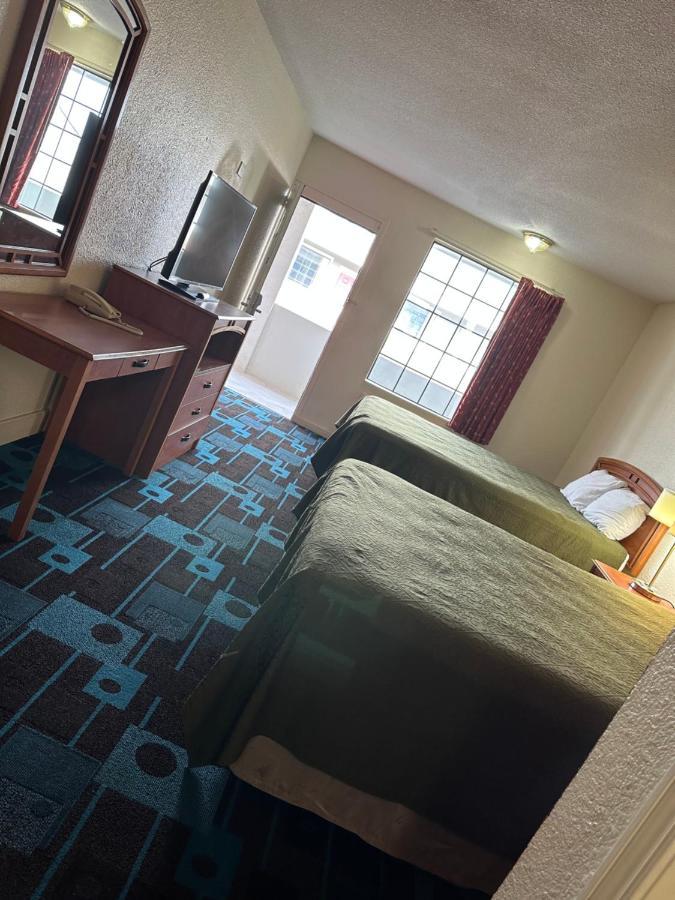 Travel Inn Lackland Sea World San Antonio Eksteriør billede