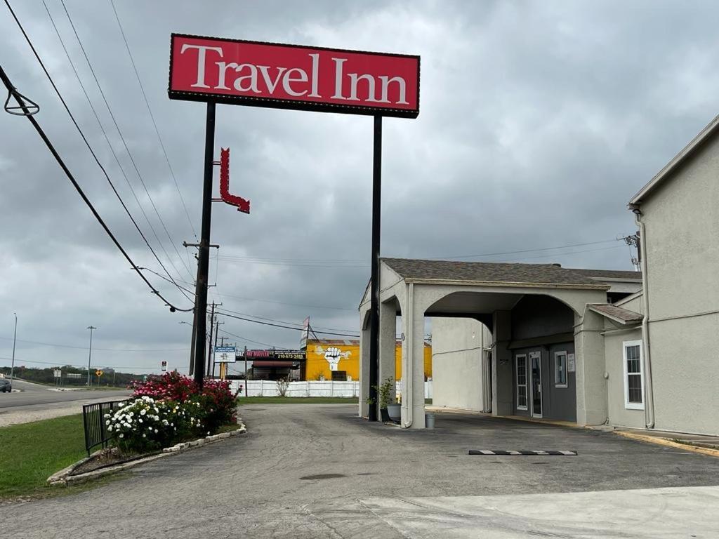 Travel Inn Lackland Sea World San Antonio Eksteriør billede