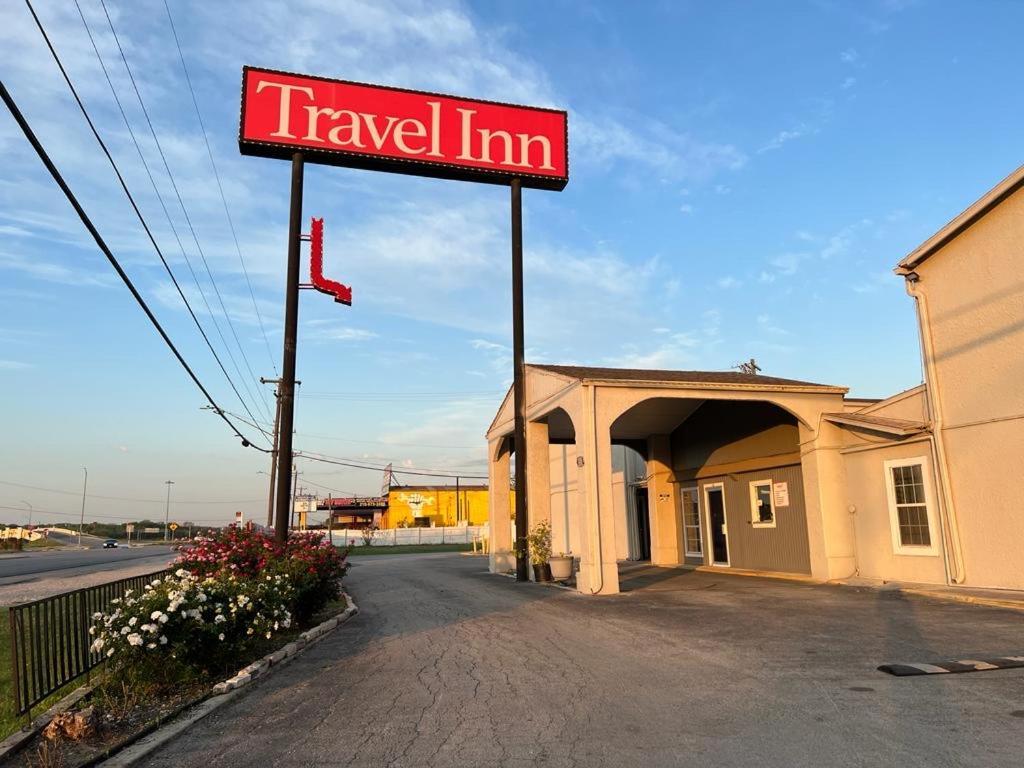 Travel Inn Lackland Sea World San Antonio Eksteriør billede